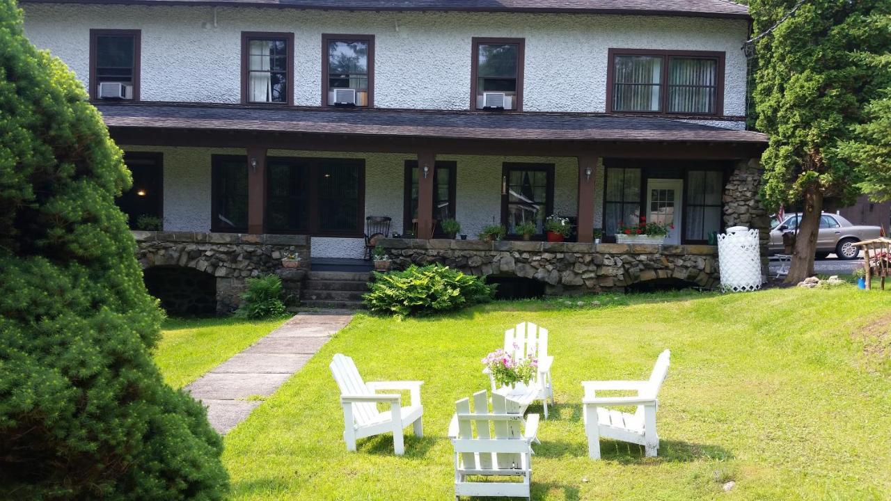 Rock Castle Resort Lake George Exterior foto